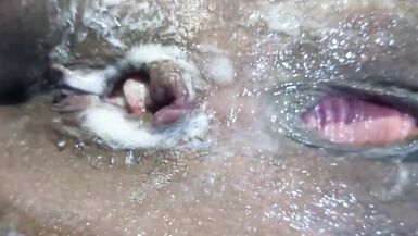 Makilapeniso, la MILF ghanéenne au gros cul, se fait défoncer la chatte à fond par Pussy Fairy