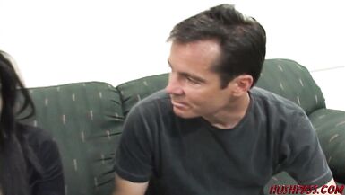 Cassandra Cruz and Danny Wylde drehen richtig durch mit interracial Pussy-to-Mouth-Action