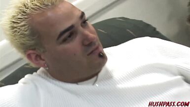 Cassandra Cruz y Danny Wylde se desatan con acción pussy-to-mouth interracial