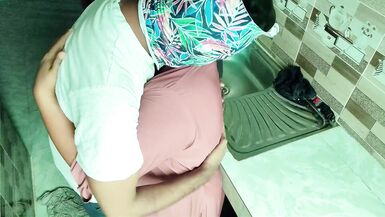Betty69, Eshita Vabi and Desiboy67 - El primer sirviente se folla a la hotwife en la cocina - 3 image