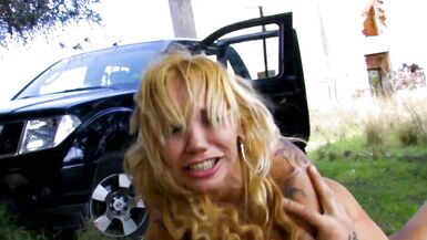 Ginger Hell recibe una follada en su coño depilado por la verga enorme de Rob Diesel en lencería y medias - 15 image