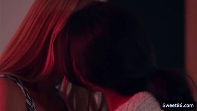 Liv passionately kissed her Stepmom - 5 image