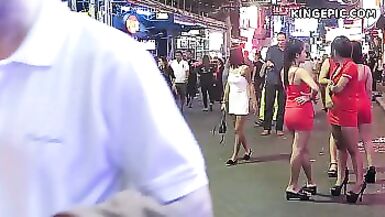 Asia Sex Paradise - The Hawt Chicks Are Awaiting! - 1 image