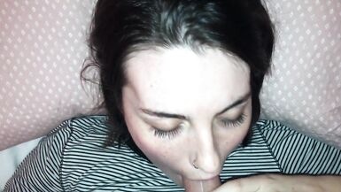 Barely legal eighteen year old girlfriend lazily edges me in advance of swallowing cum - 5 image