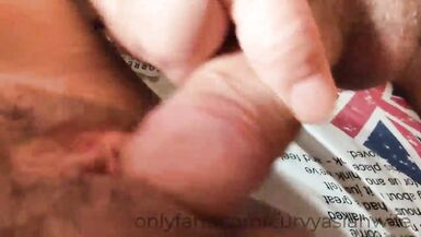 Cumming on Oriental muff, quick and indecent - 2 image