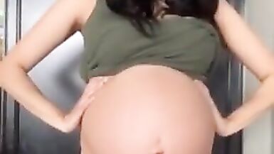 Se plaindre de mon gros ventre de grossesse - 11 image