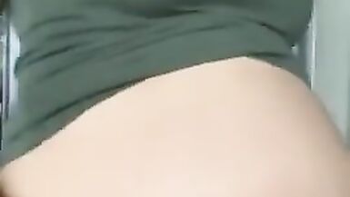 Se plaindre de mon gros ventre de grossesse - 4 image