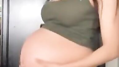 Se plaindre de mon gros ventre de grossesse - 6 image