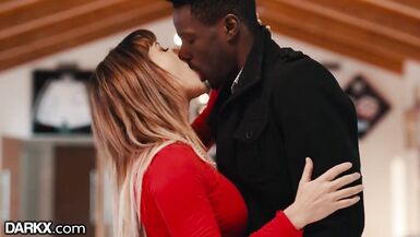 Cherie DeVille premia al samaritano adorando su BBC - DarkX - 2 image