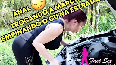 TROCANDO A MARCHA COM O CU EMPINADO NA ESTRADA - RIKARDO FANTASMA - MARY REDQUEEN