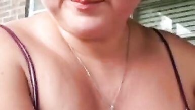 Semelles larges et dures comme la pierre