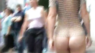 most good of Yvette in the crowd (montage) - 2 image