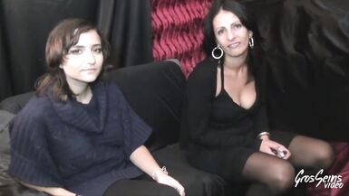 Gabi et Lili deux collègues très salopes