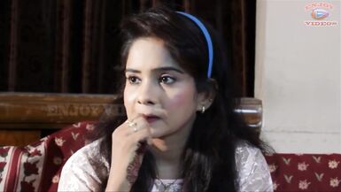 Akeli Pyasi Jawan Bhabhi XXX Desi Bhabhi Urdu Cheating Bollywood Story two - 4 image