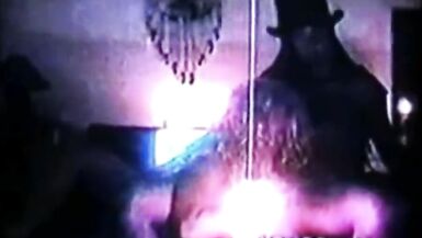 Pamela Anderson & Bret Michaels Leaked Sex Tape - 3 image