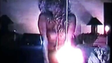 Pamela Anderson & Bret Michaels Leaked Sex Tape - 5 image