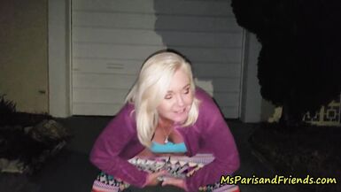 Interessante Pee-Fetisch-Abenteuer mit Frau Paris - 11 image