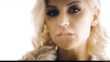 Wicked Kenzie Taylor yeni - 1 image