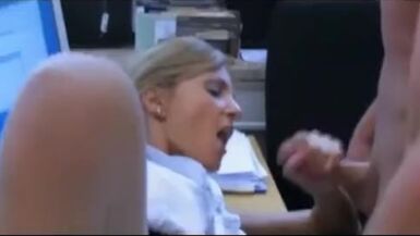 Hotwife pumping stranger at work