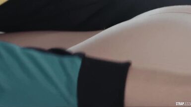 When Rossy Bush is also Busy for Sex - 2 image