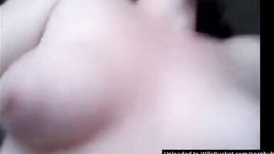 Movie of a overweight wife, cumming hard and loud, submitted by WifeBucket - 4 image