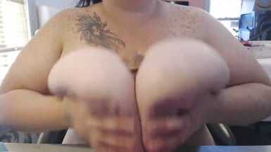DAYTONA HALE! big beautiful woman titfuck & engulf with CHUNKY Rod - 4 image
