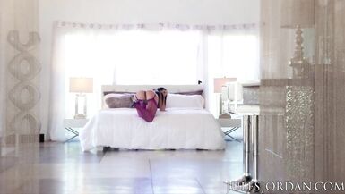 Jules Jordan - Angela White与Dredds Monster BBC进行密集的肛交 - 3 image