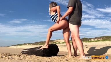 Fresh Real Non-Professional Public Anal Sex Risky on the Beach !!! - 1 image