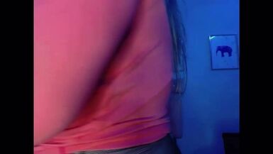 Large boob mother i'd like to fuck - 1 image
