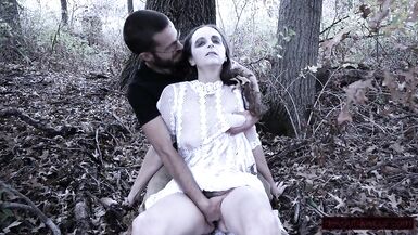 Halloween Scene: this chab Finds Ghost in Woods, gives her fresh Life with Squirt and Facefucking