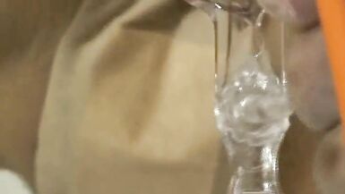 Elmers Wife Anal fisting speculum trois - 5 image