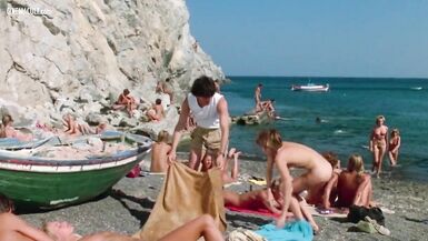 Exposed Celebrities in Sunbathing Scenes vol two