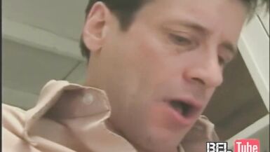 この一冊がクラシックになる - Spouse Acquires Busted - 3 image