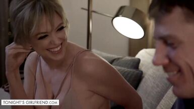 Tonights Girlfriend - Dee Williams is the sexy mother i'd like to fuck her client always wanted to team fuck - 1 image