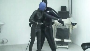 Enormous Rubber Latex Lesbo Teenies Inflateable Costume Breath Play Control Mask