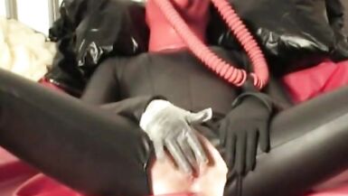 Hotty In Enormous Rubber Latex Breath Play With Mask + Gag Throat And Gas Mask - 5 image