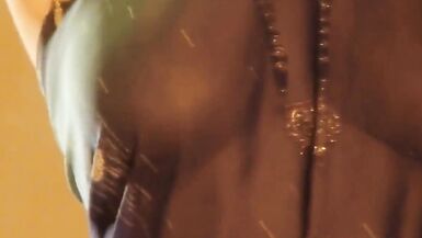 Hot Dancer From Bollywood Hotty