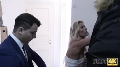 DEBT4k. Ravishing thing should return a lot of specie right after wedding - 3 image
