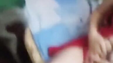 Vika in red shorts bonks her spouse on a smartphone - 3 image