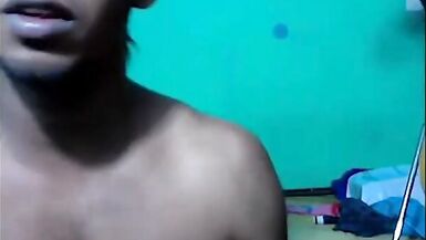 Caliente Desi Pareja Duro Engulfing y Pumping con ella - 3 image