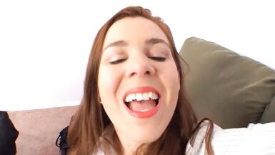Giantess Isobel's Collection - 8 image