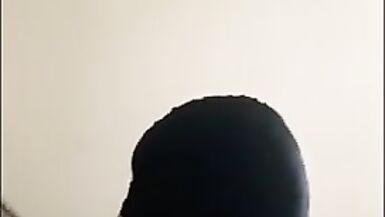 Ma belle était timide, mais elle voulait une trompette !