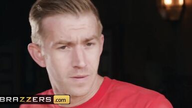 Brazzers - Fake tit Ebon Neighbour Kiki Minaj can't live without large penis anal - 2 image