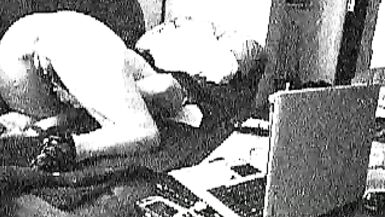 spying mama masturbating and watching porn - 4 image
