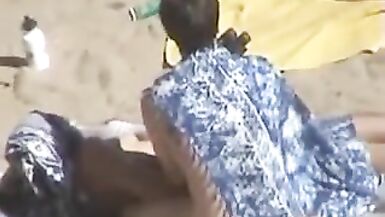 spying my aunt and mommy on the Exposed Beach