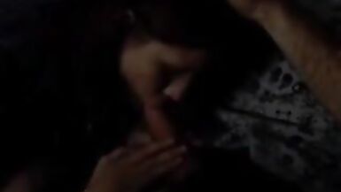Sexo em público num cinema cheio de gente - 2 image