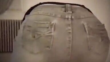 La mère Jaimerais baiser le strip-tease