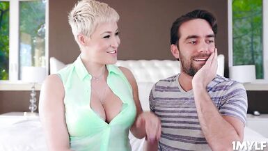 Stepson enjoying his stepmom Ryan Keely as that babe makes him eat her fur pie - 4 image