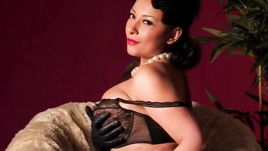 Danica Collins Hawt Striptease - 4 image