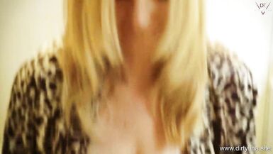 Horny Pee Clips from your Tina - 3 image